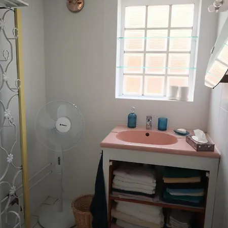 Petite Maison De Vacance Pour 6 Personnes, Quartier Calme * La Teste-de-Buch