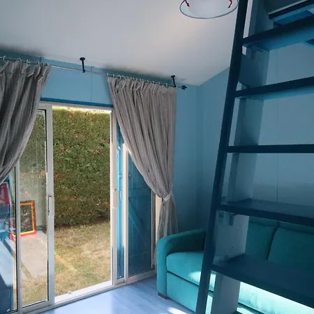 Petite Maison De Vacance Pour 6 Personnes, Quartier Calme * La Teste-de-Buch
