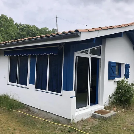 Petite Maison De Vacance Pour 6 Personnes, Quartier Calme Holiday home La Teste-de-Buch